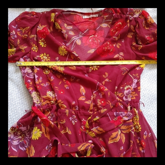 SOLD Willow & Clay wrap dress - Picture 7 of 13